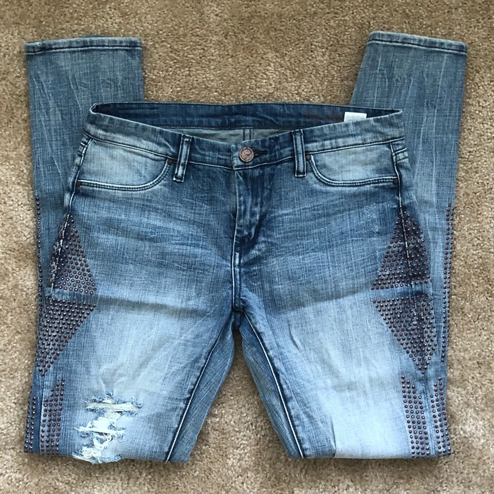 [BlankNYC Distressed Jeans